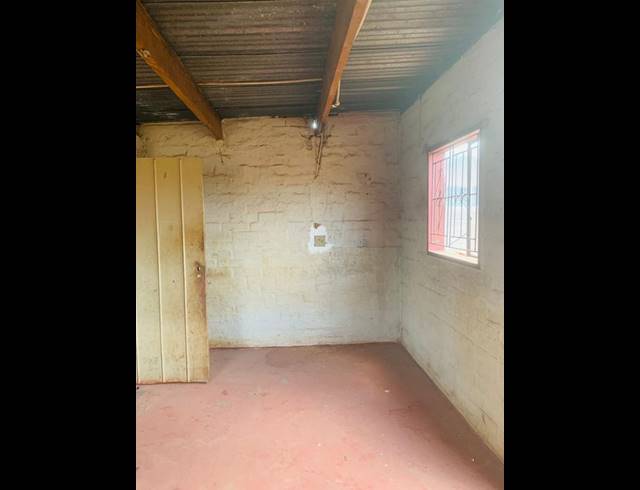 1 BEDROOM HOUSE FOR SALE IN SOSHANGUVE XX